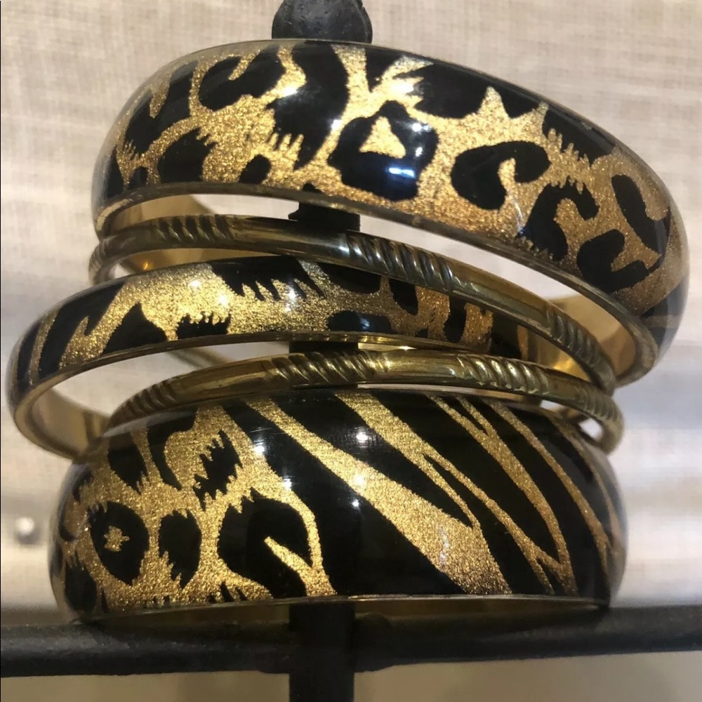 Bangles Set.
